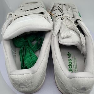 Adidas Campus Men's Athletic Shoes Size 11 NWT & original box.